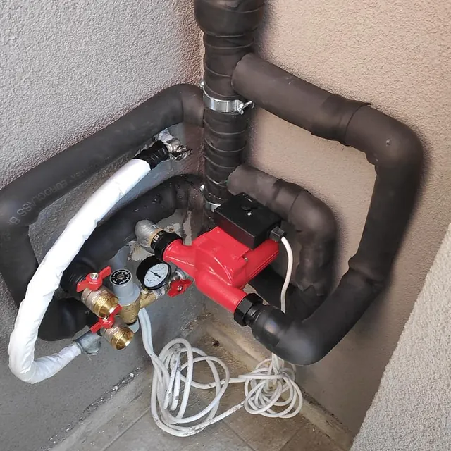 ydravikos diaxoristis me antlia thermotitas thessaloniki